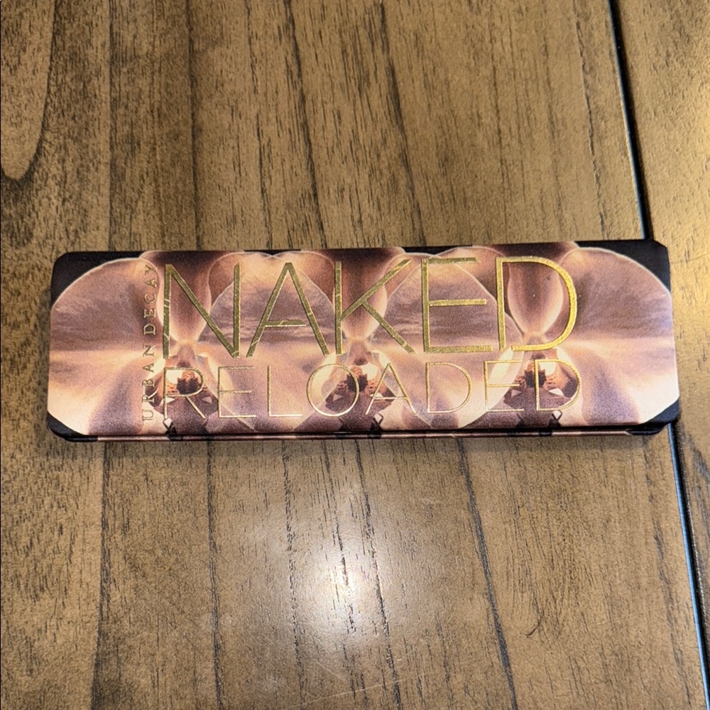 Urban Decay Naked Reloaded Eyeshadow Palette